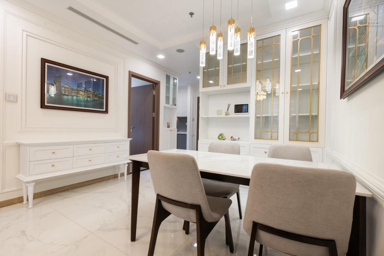 Landmark 81 - Royal Apartment